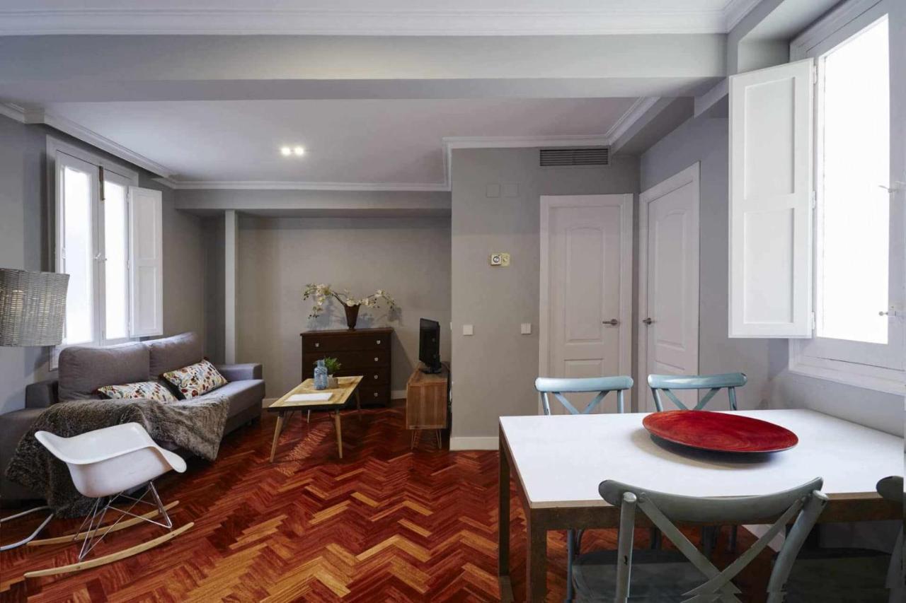 Apartamento V Alcalaretiro Ideal Parejas マドリード エクステリア 写真