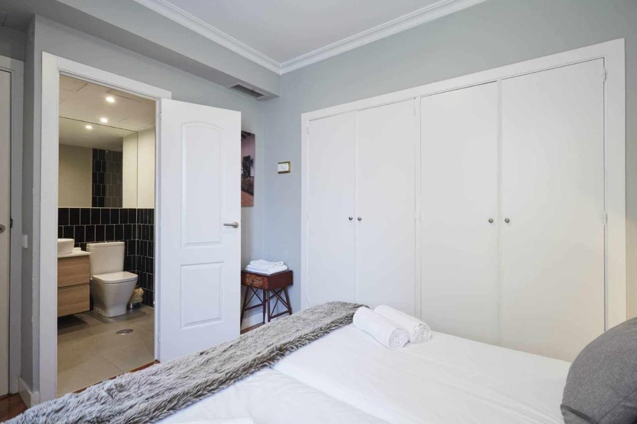 Apartamento V Alcalaretiro Ideal Parejas マドリード エクステリア 写真