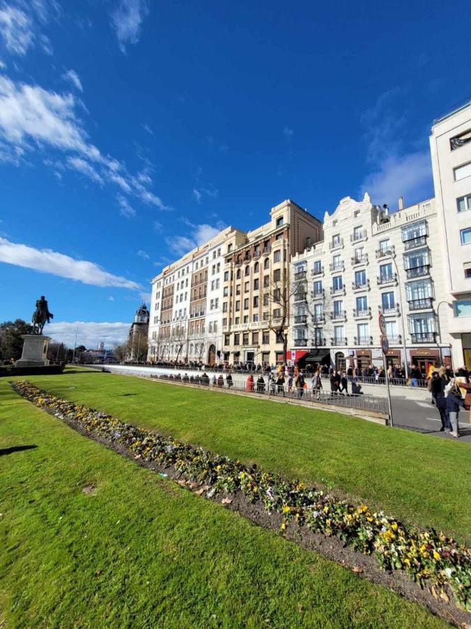Apartamento V Alcalaretiro Ideal Parejas マドリード エクステリア 写真
