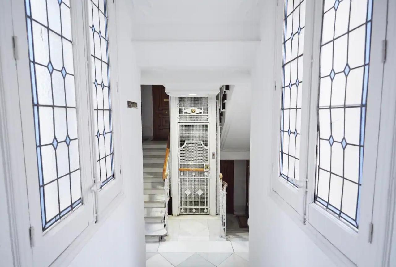 Apartamento V Alcalaretiro Ideal Parejas マドリード エクステリア 写真