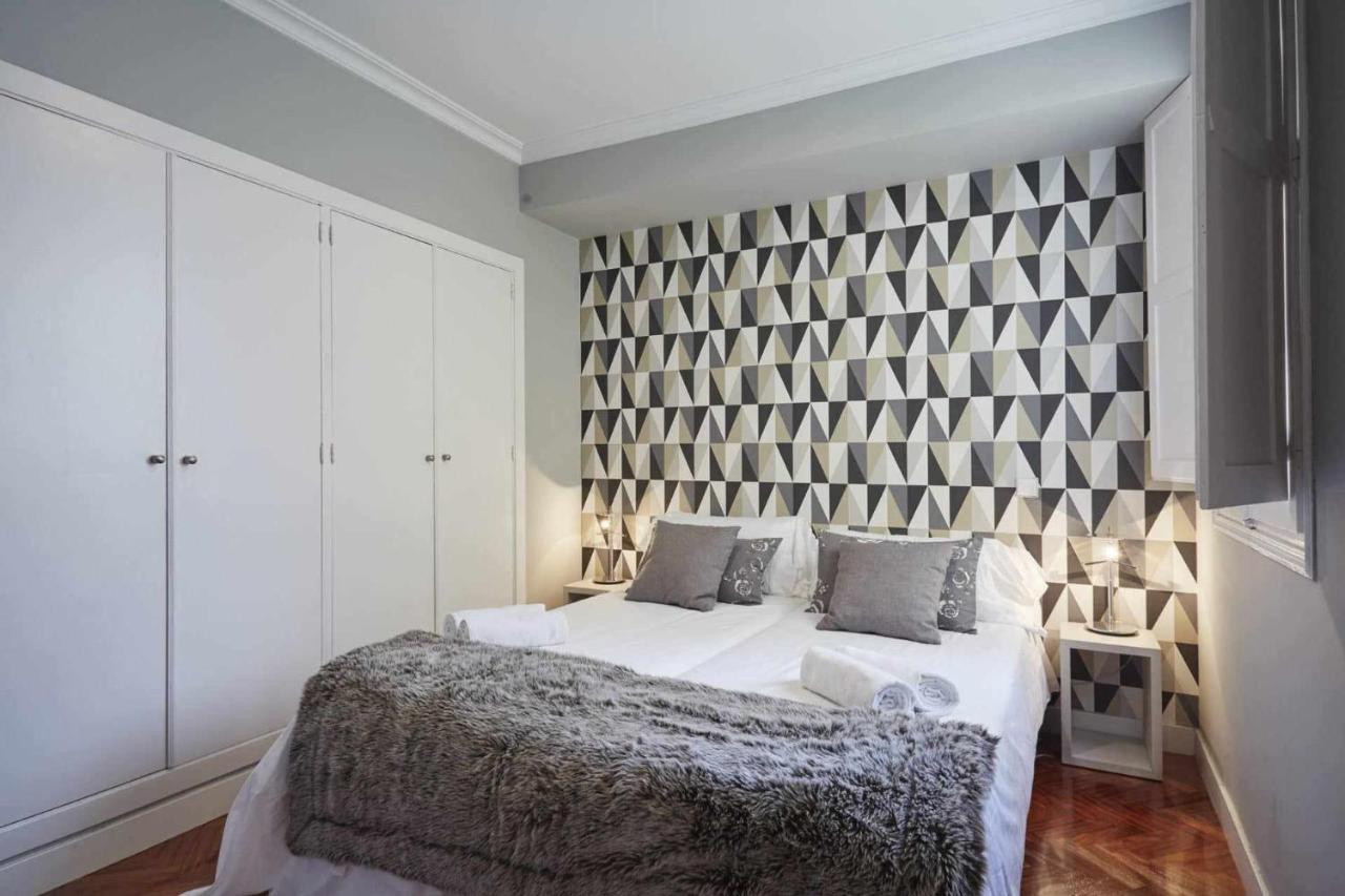 Apartamento V Alcalaretiro Ideal Parejas マドリード エクステリア 写真